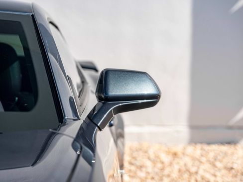 Used 2022 Chevrolet Camaro ZL1 RWD image 25