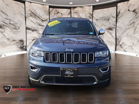 Used 2020 Jeep Grand Cherokee Limited AWD/4WD image 2