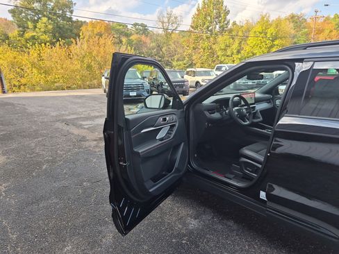 New 2026 Ford Explorer ST w/ Sun And Sound Package image 10