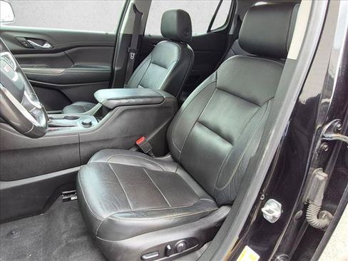 Used 2019 GMC Acadia SLT FWD image 17