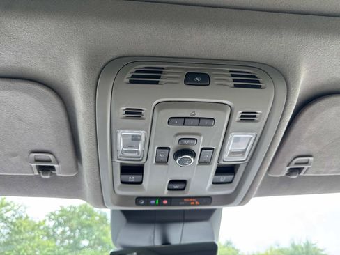 Used 2024 Cadillac Escalade Sport Platinum AWD/4WD image 29