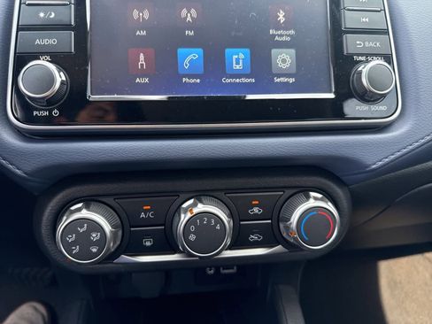 Used 2024 Nissan Versa SV image 24