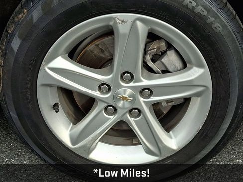 Used 2024 Chevrolet Malibu LT image 10