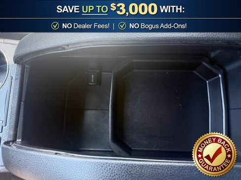 Used 2019 Toyota Highlander XLE AWD/4WD image 29