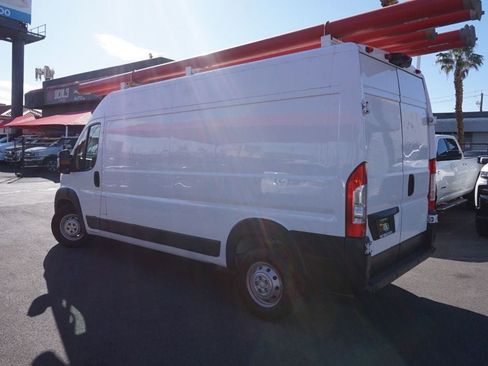 Used 2018 RAM ProMaster 2500 image 4
