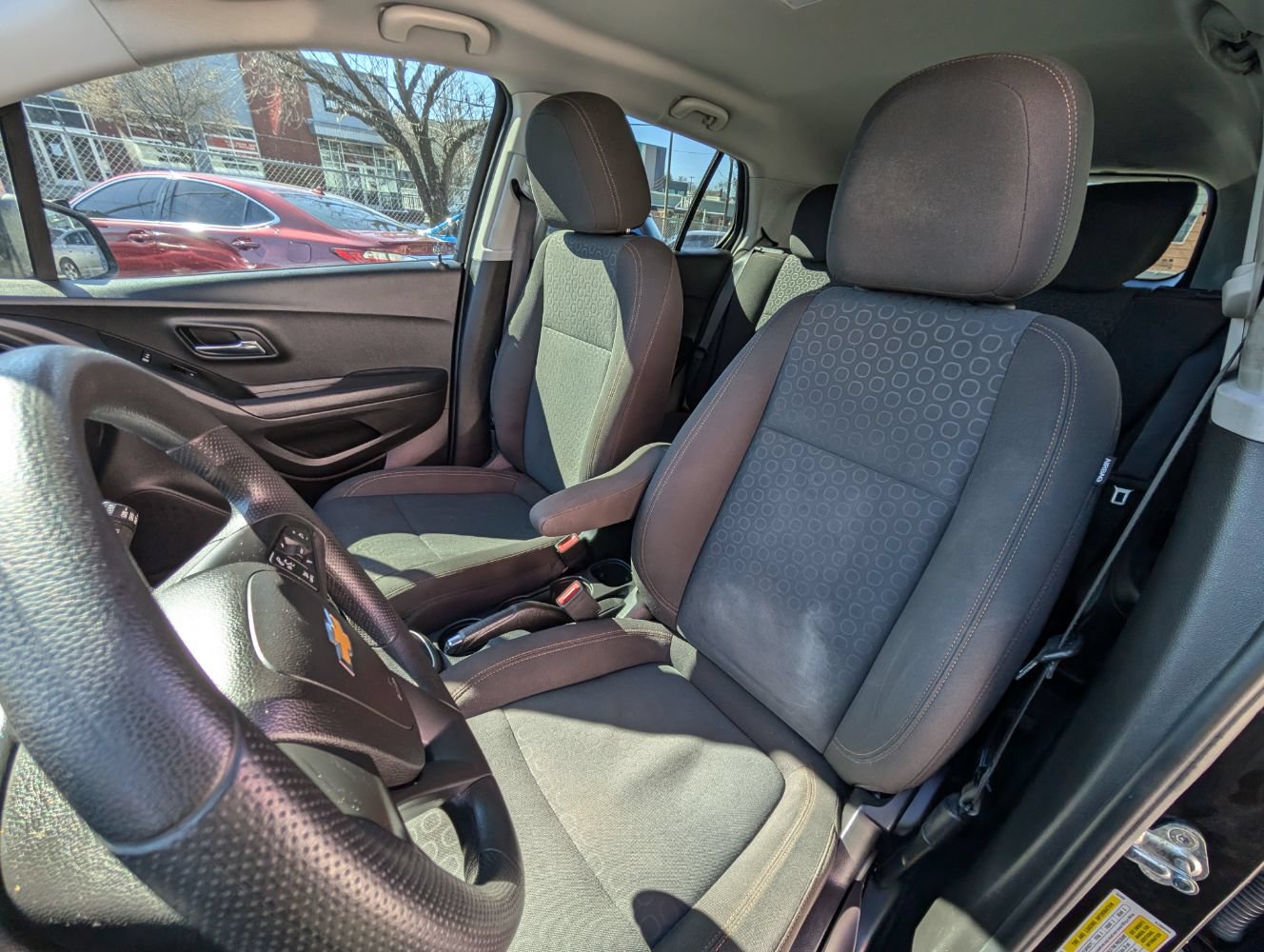 Used 2020 Chevrolet Trax LS FWD image 16