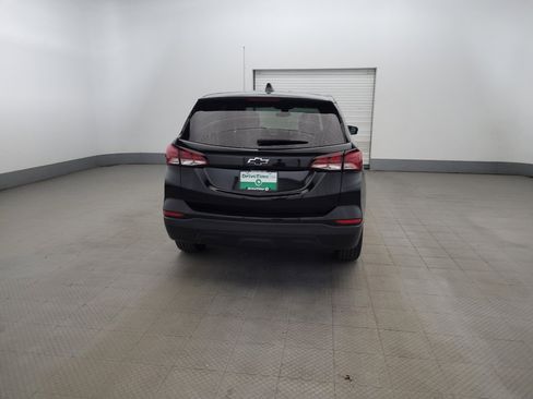 Used 2023 Chevrolet Equinox LS w/ LS Convenience Package AWD/4WD image 7