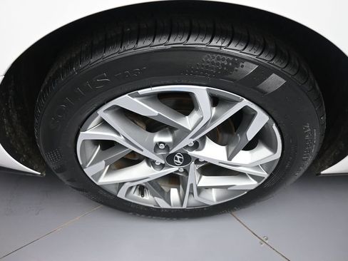 Certified 2023 Hyundai Sonata SEL FWD image 12