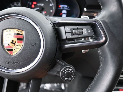 Used 2023 Porsche Macan GTS image 12