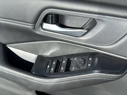 New 2026 Nissan Rogue SV image 20