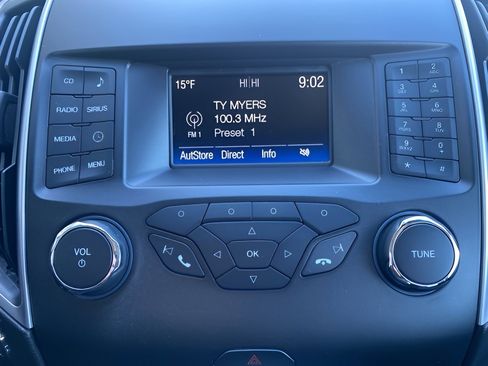 Used 2018 Ford Edge SEL w/ Class II Trailer Tow Package image 22