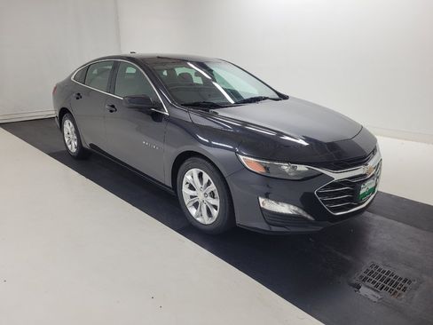 Used 2023 Chevrolet Malibu LT FWD image 13