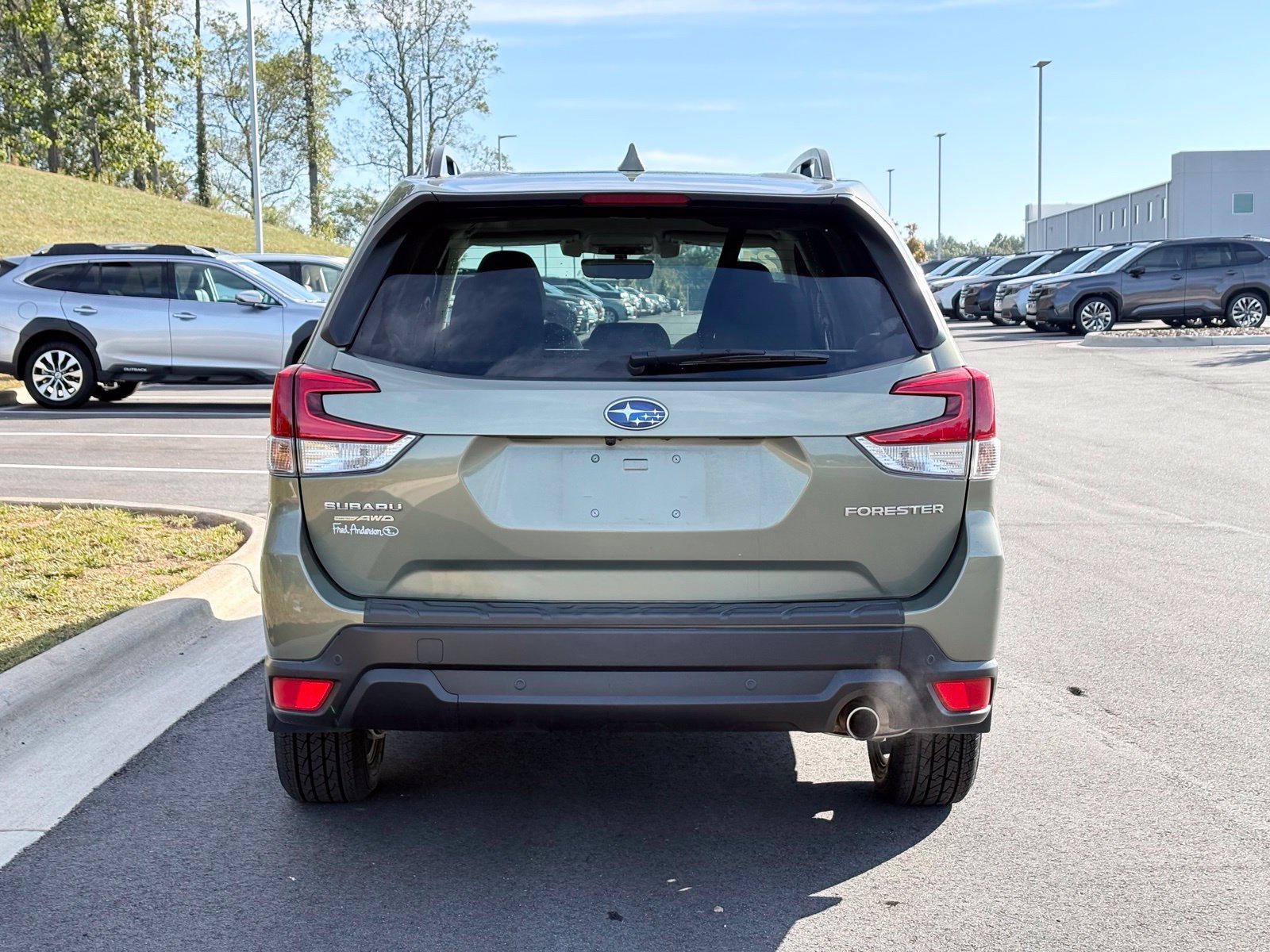 Used 2021 Subaru Forester Limited AWD/4WD image 10