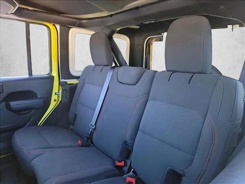 Used 2023 Jeep Wrangler Unlimited Rubicon w/ Cold Weather Group image 16