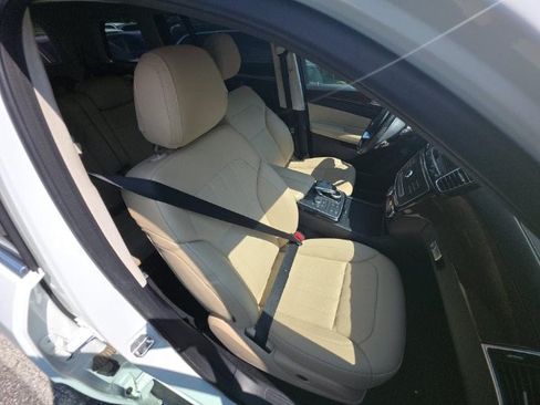 Used 2018 Mercedes-Benz GLS 450 4MATIC w/ Premium Package image 8