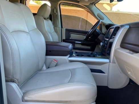 Used 2016 RAM 1500 Laramie w/ Convenience Group image 46