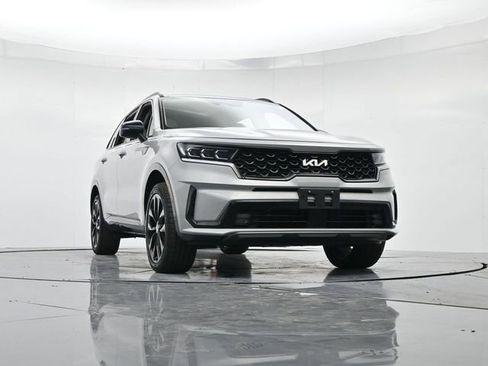 Used 2022 Kia Sorento SX image 32