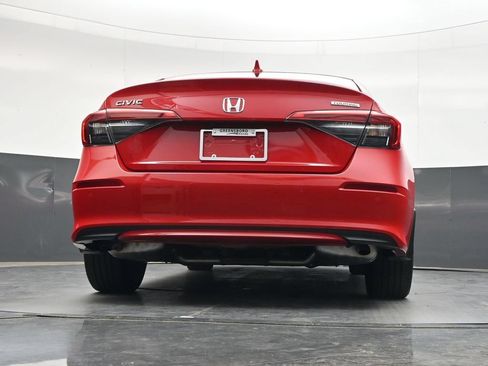 Used 2022 Honda Civic Touring image 39