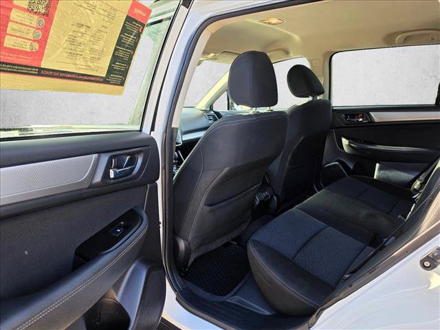 Used 2019 Subaru Outback 2.5i Premium AWD/4WD image 16