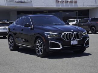 Used 2022 BMW X6 xDrive40i w/ Parking Assistance Package AWD/4WD video 2