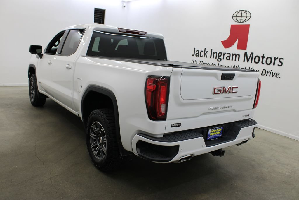 Used 2025 GMC Sierra 1500 AT4 AWD/4WD image 3