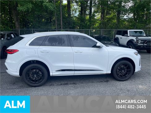 Used 2025 Audi Q5 Premium w/ Convenience Package AWD/4WD image 6