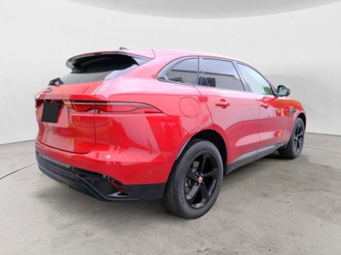 Used 2021 Jaguar F-PACE S image 5