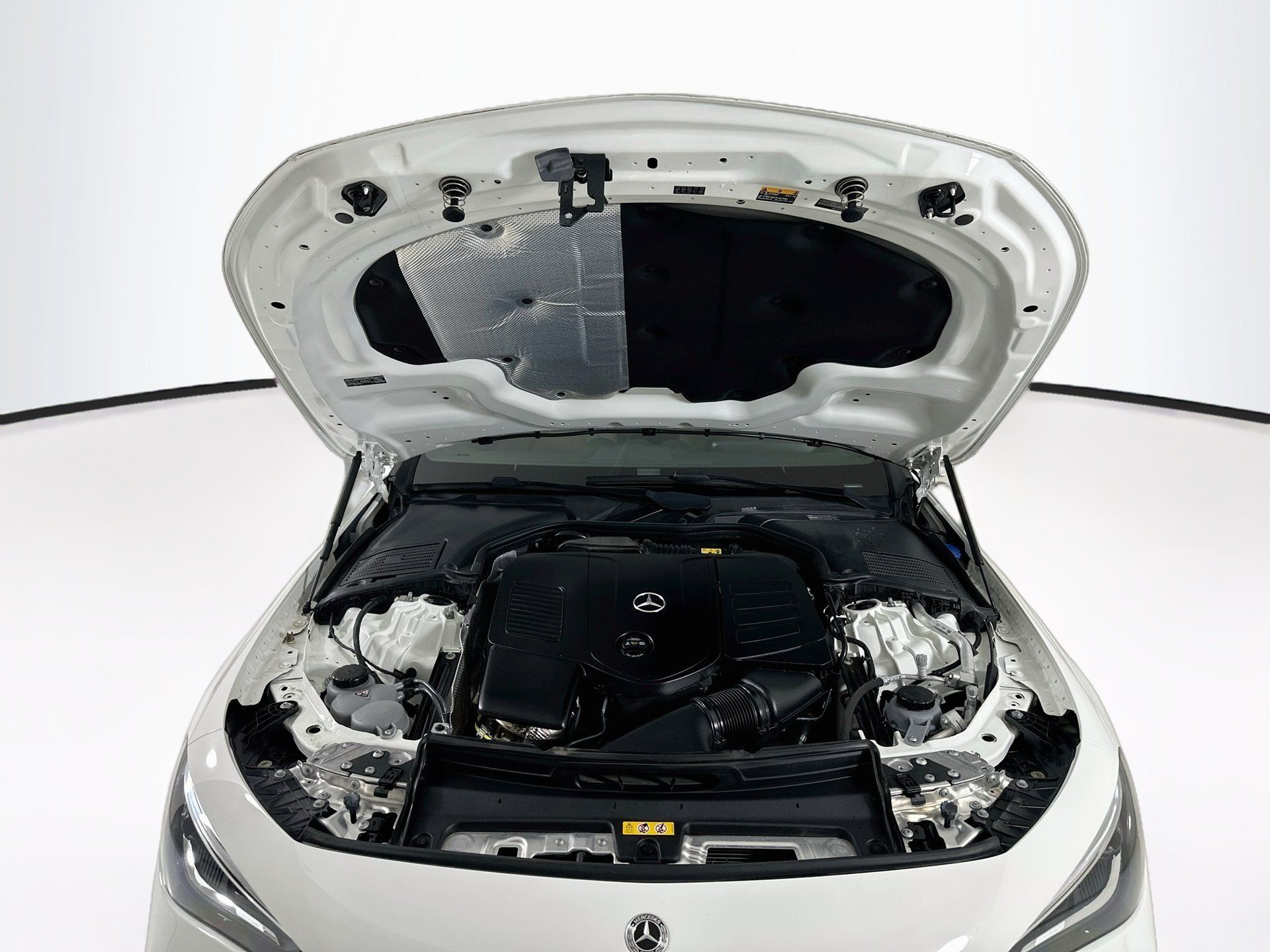 Used 2024 Mercedes-Benz CLE 300 4MATIC Coupe image 34