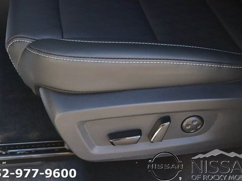 New 2026 Nissan Murano Platinum image 17