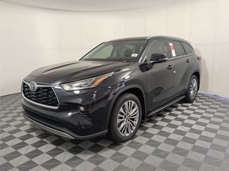 New 2026 Toyota Highlander Platinum video 1