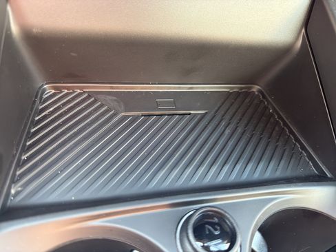 Used 2025 BMW M235i xDrive w/ Premium Package image 25