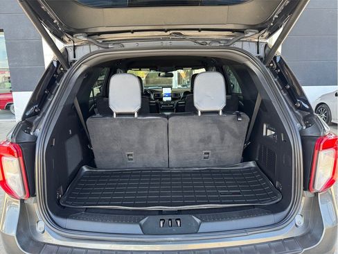 Used 2020 Ford Explorer ST w/ Premium Technology Package AWD/4WD image 28