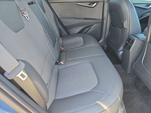 Certified 2023 Kia Niro EX image 19