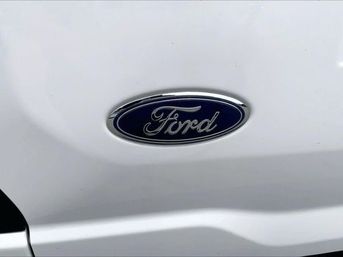 Used 2022 Ford F150 Lightning Lariat w/ Equipment Group 511A High AWD/4WD image 31