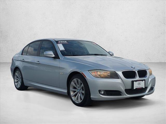 Used 2010 BMW 328i Sedan RWD image 3
