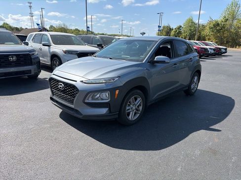 Used 2019 Hyundai Kona SE image 1
