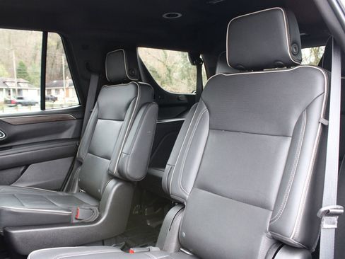 Used 2021 Chevrolet Tahoe Premier image 17