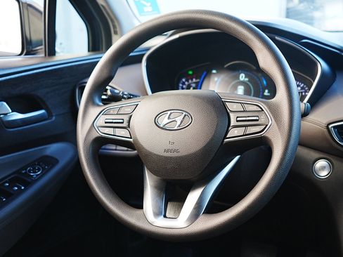 Used 2020 Hyundai Santa Fe SEL image 17