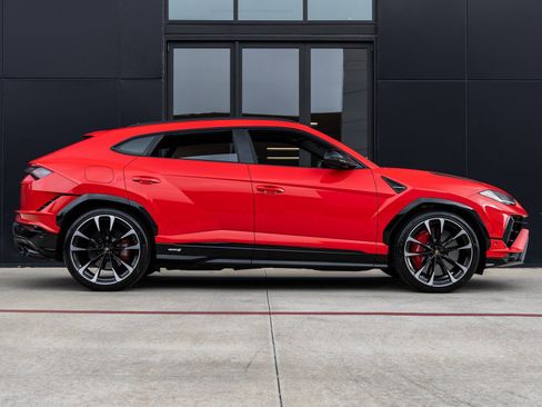 Used 2024 Lamborghini Urus S image 10