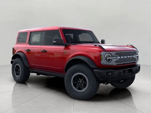 New 2025 Ford Bronco Badlands image 7