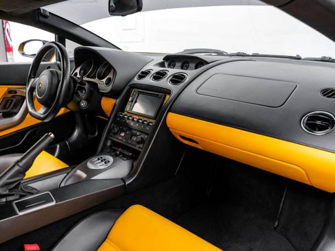 Used 2005 Lamborghini Gallardo image 10