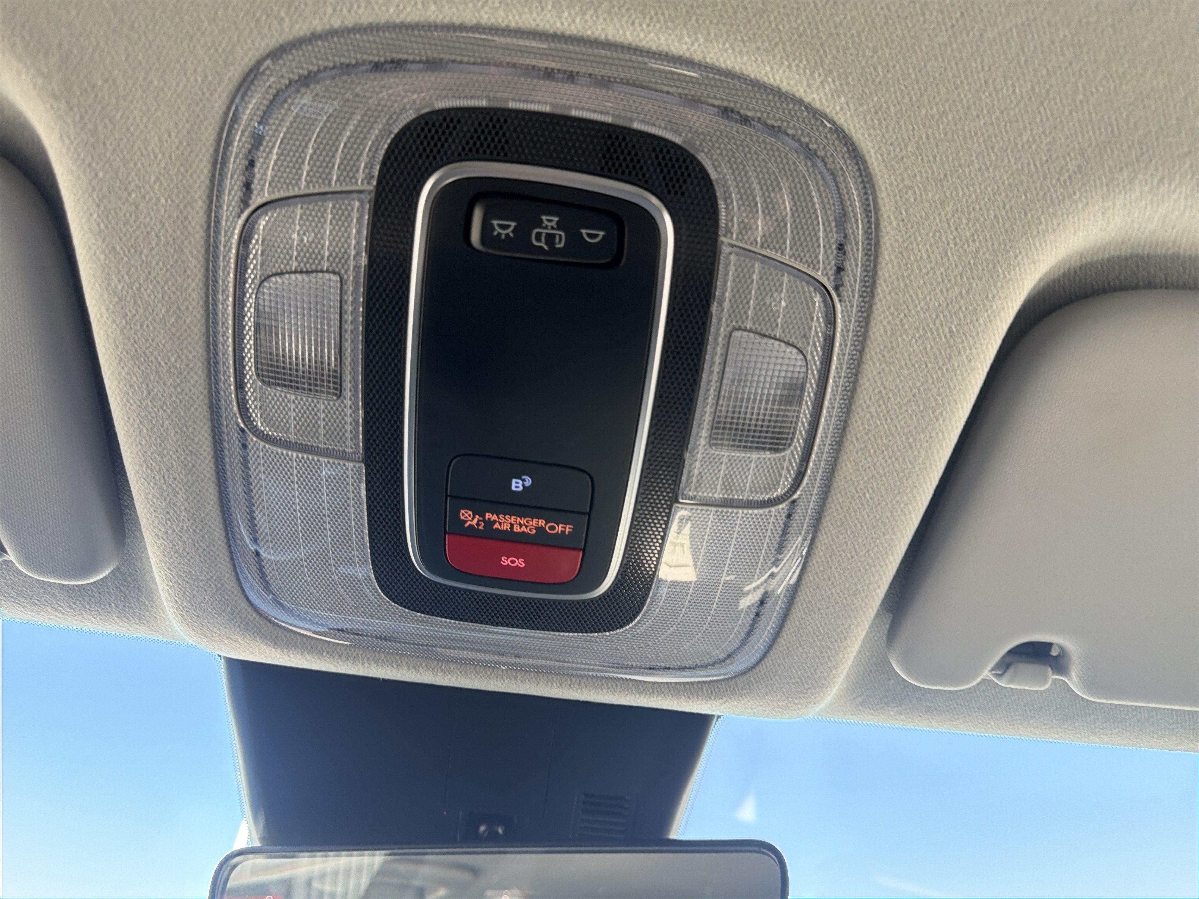 Used 2025 Hyundai Kona SEL FWD image 30
