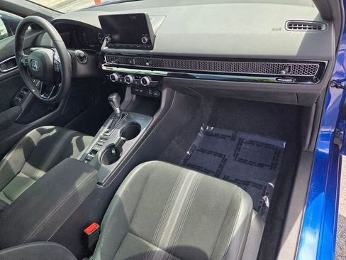 Used 2022 Honda Civic Sport image 16
