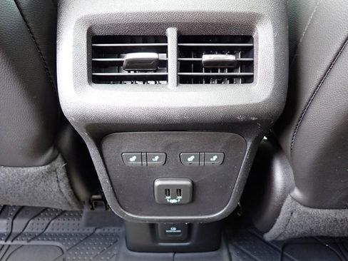 Used 2019 Chevrolet Equinox Premier image 14