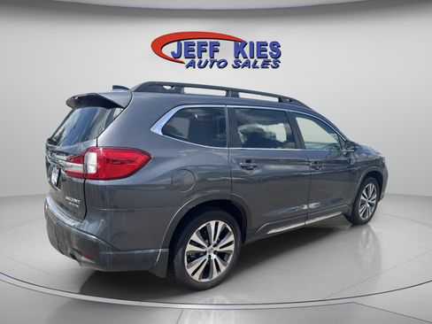 Used 2022 Subaru Ascent Limited w/ Technology Package AWD/4WD image 7