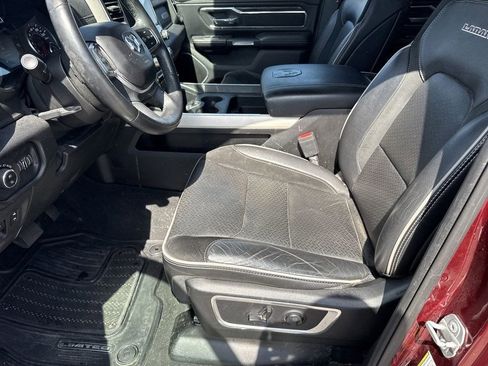 Used 2019 RAM 1500 Laramie image 12