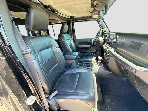 Used 2022 Jeep Gladiator Mojave AWD/4WD image 31