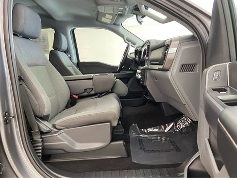 Used 2025 Ford F150 XLT w/ Equipment Group 301A Standard image 14