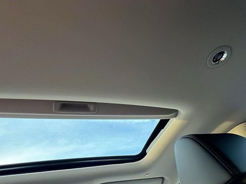 New 2027 Honda HR-V EX-L image 19