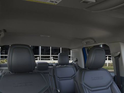 New 2026 Ford Maverick Lobo AWD/4WD image 12